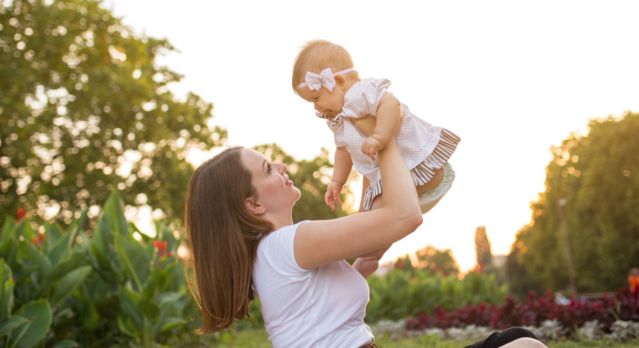 caregivers-can-help-elders-lead-a-better-life (1)